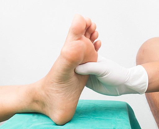 The Do's and Don’ts of Diabetic Foot Care